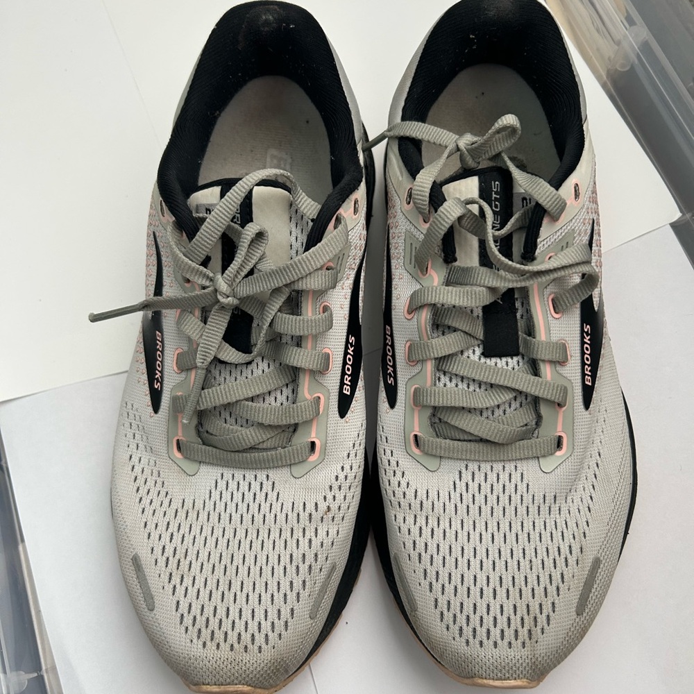 Brooks Light Gray Running Shoes